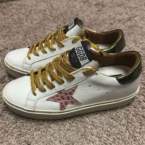 GGDB White Hi Stars with Gold Laces - Picture 2 of 3